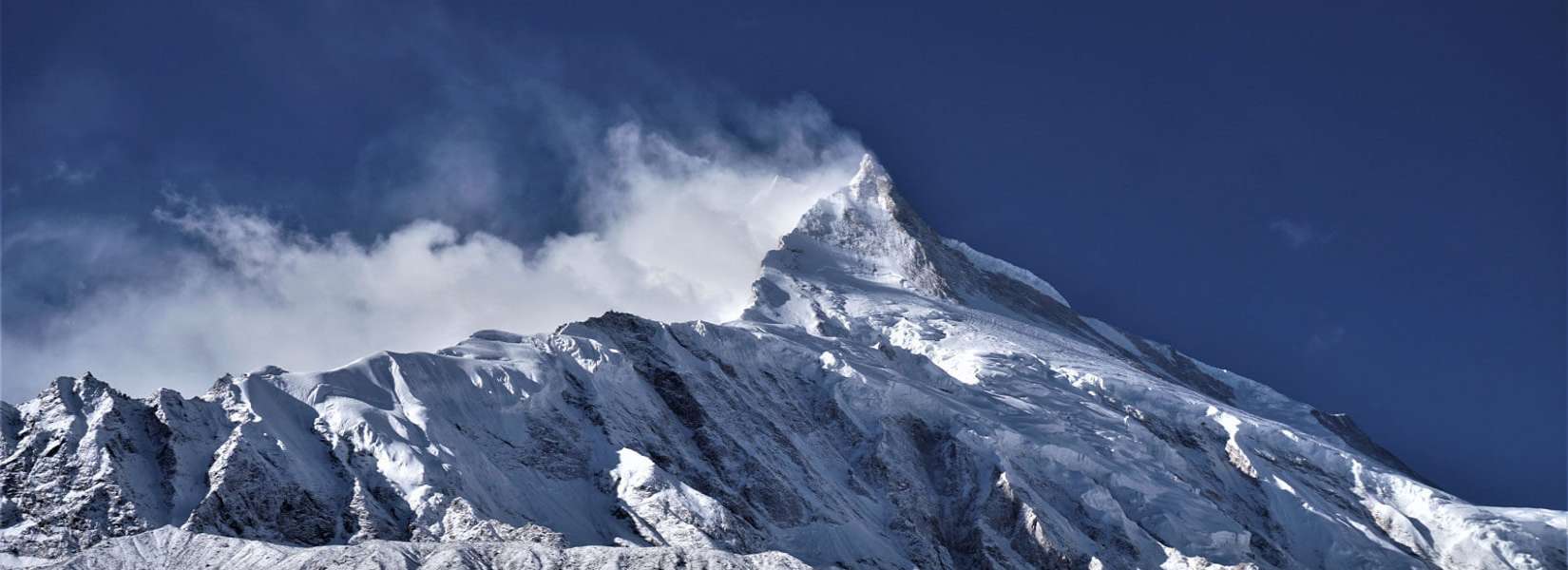 Manaslu Trekking