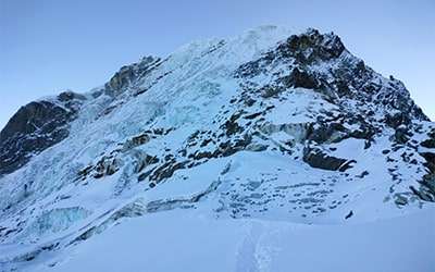 Lobuche Peak Climbing via Gokyo Chola Pass